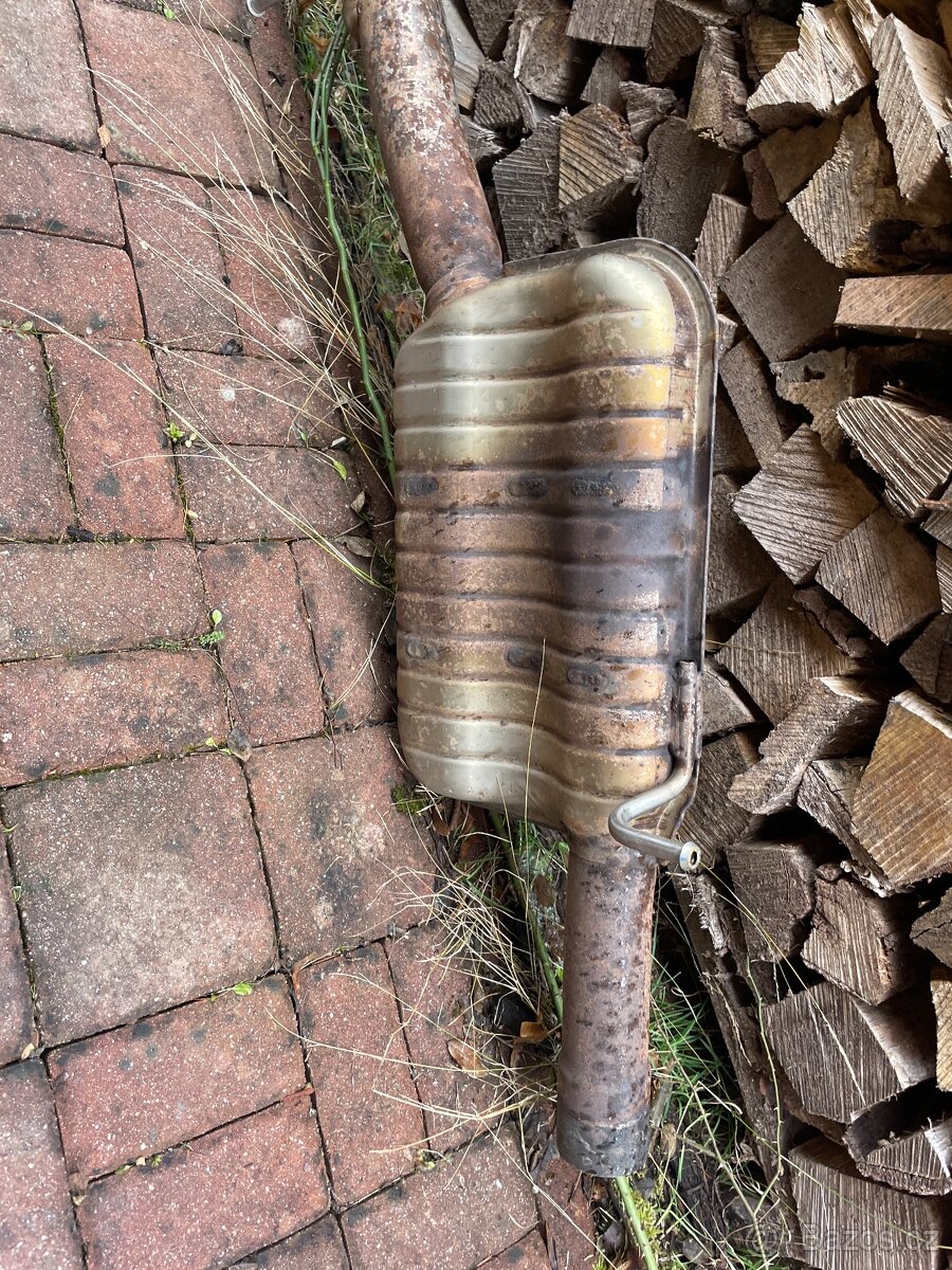 Výfuk Octavia 3 benzin 4x4 - 4