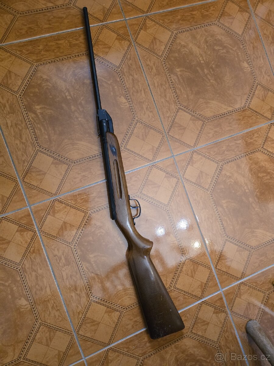 DĚTSKÁ VZDUCHOVKA SLAVIA 618 - 4