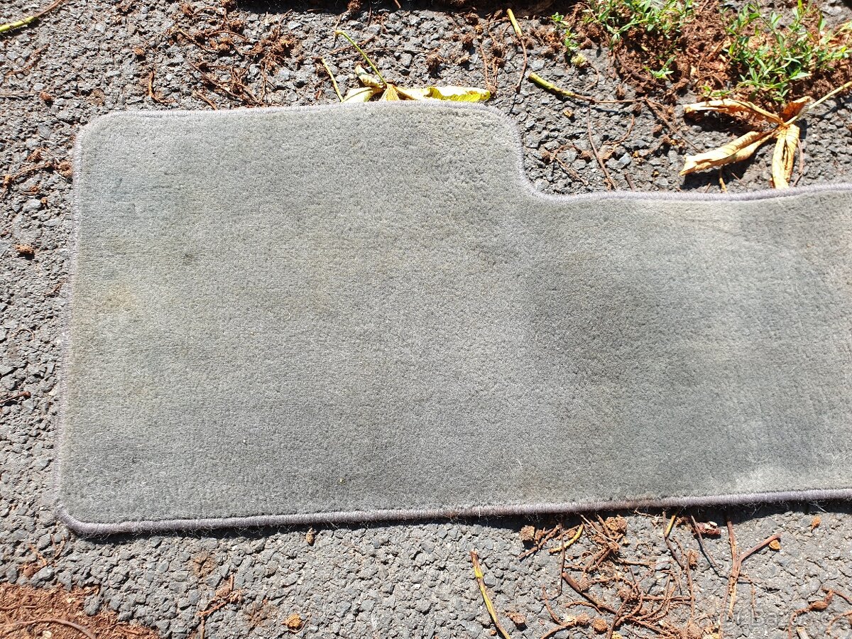 Originální koberečky Ford Explorer Limited - 4