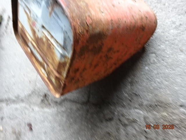 NÁDRŽ NA ZETOR - 4