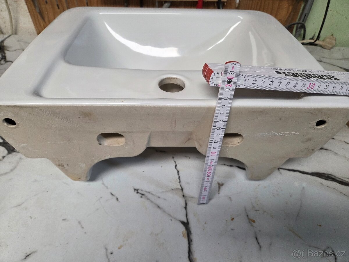 Umyvadlo malé - 4