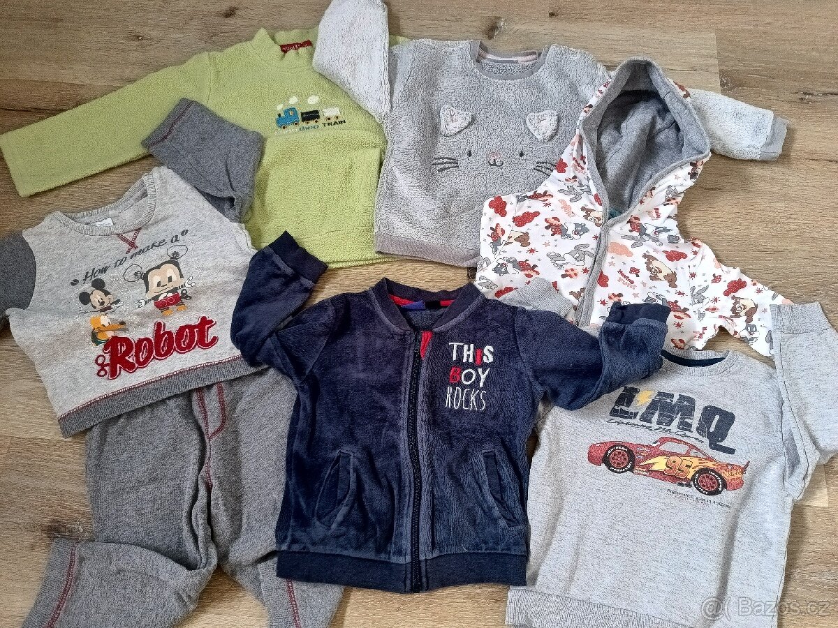 Balík oblečení 2-3 roky - Kompletní výbava na celý rok - 4