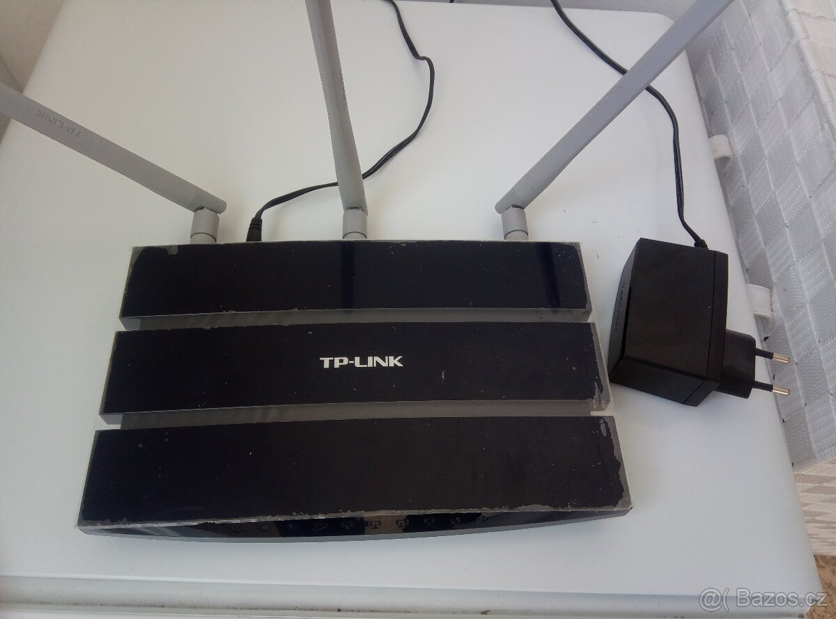 Router - 4