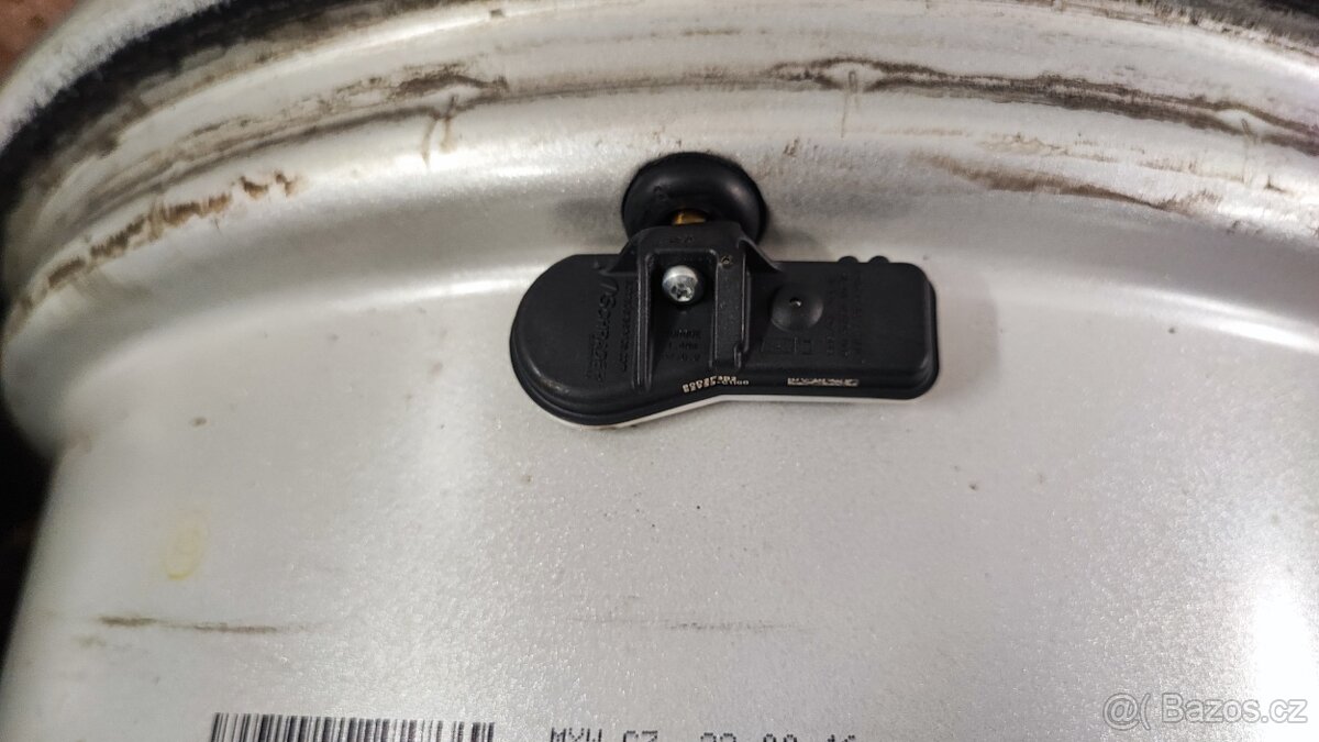 ALU originální disky HYUNDAI 17' se senzory tlaku - 4