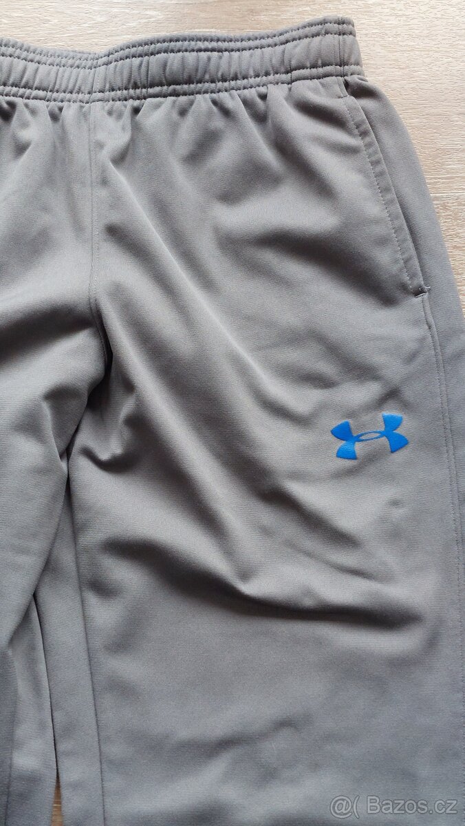 Chlapecké značkové tepláky. - 4