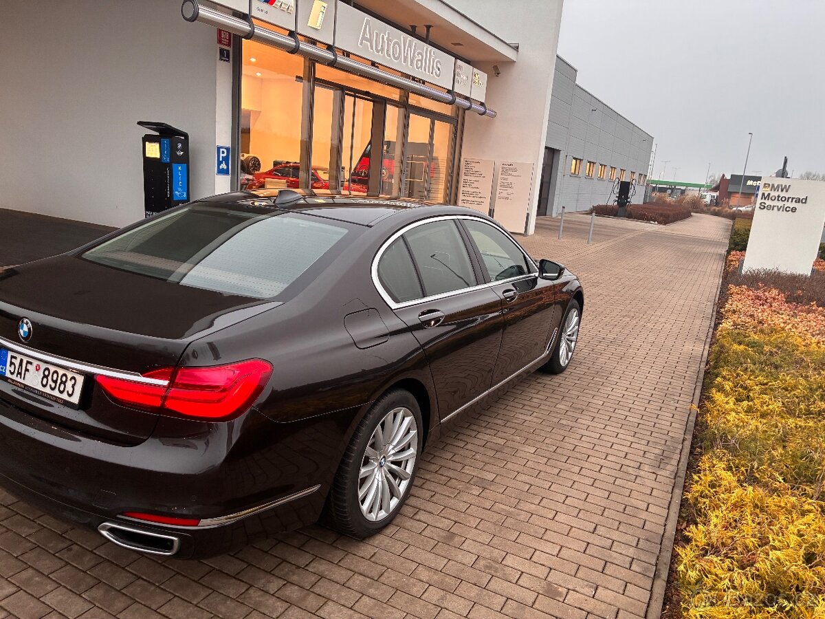 Bmw 730d xDrive. Bmw G11 servis jen orig BMW i výměna možná - 4