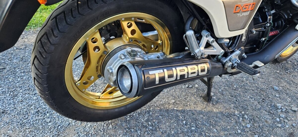 Honda CX500 Turbo - 4