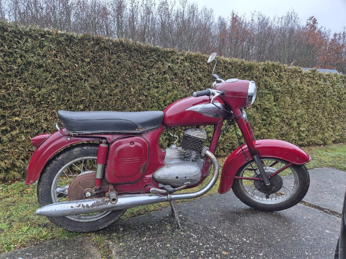 Prodám Jawa 250/353 r.v. 1961 - 4