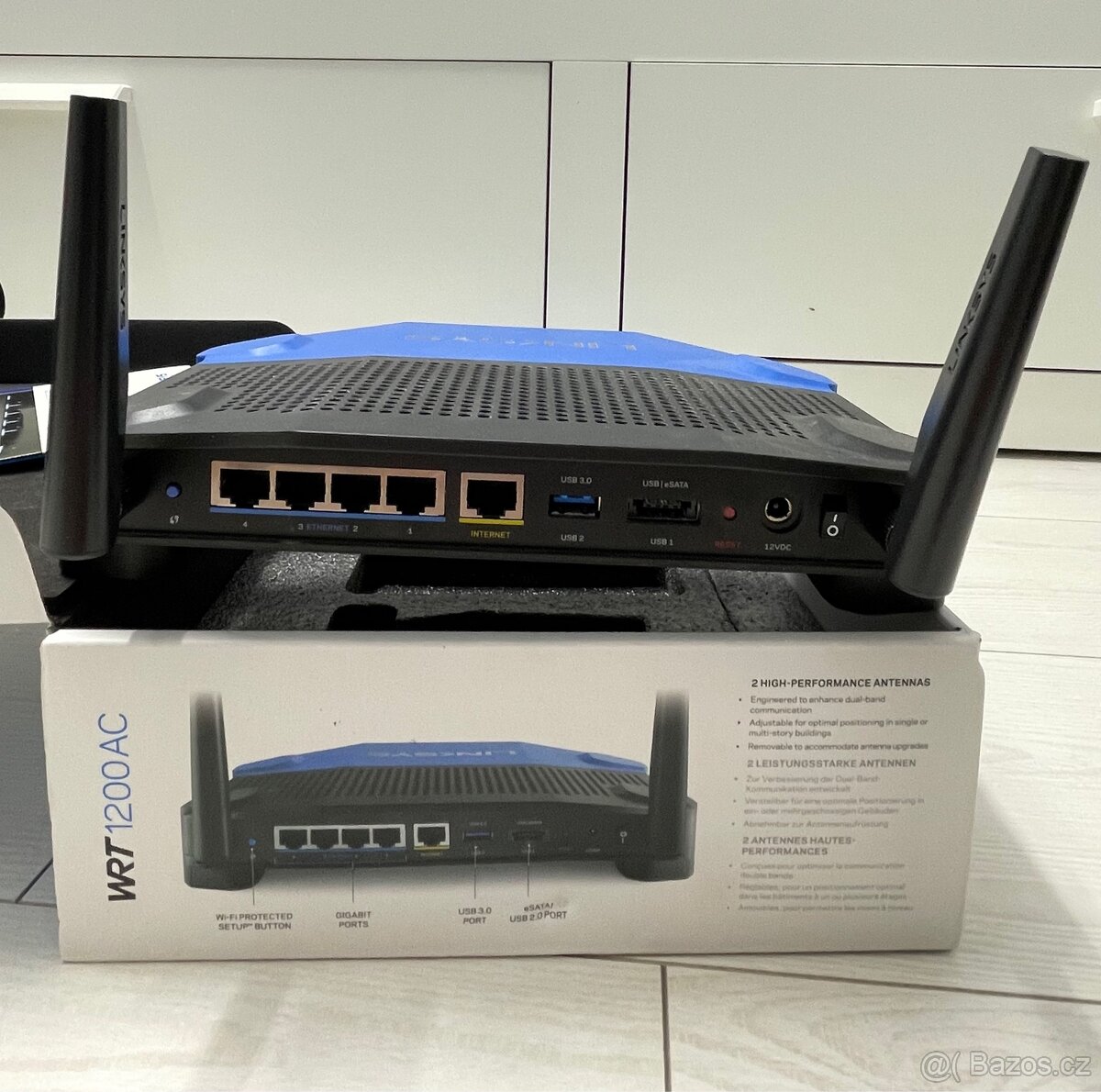 Router Linksys WRT1200AC - 4