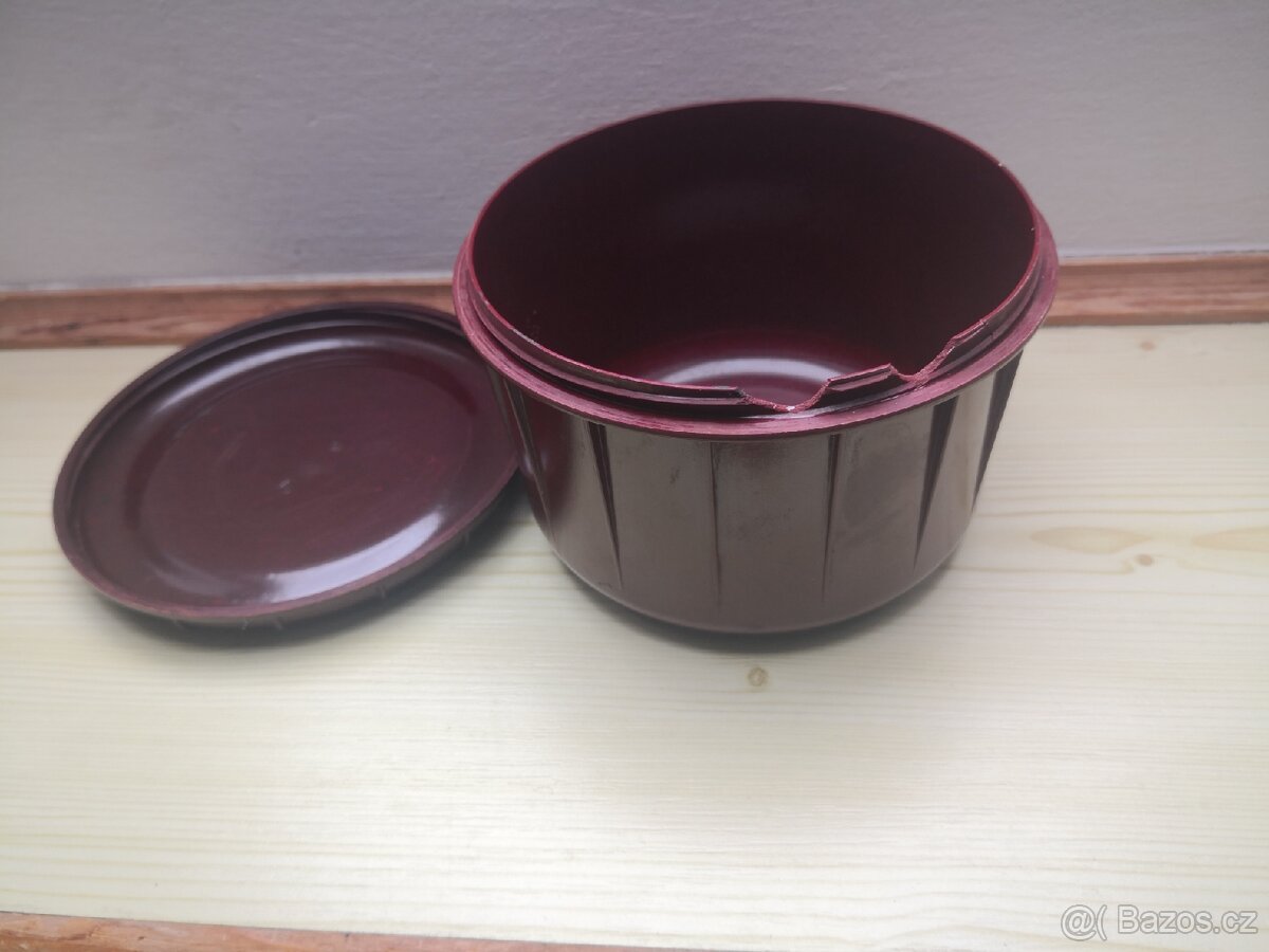 Starý kelímek od solviny - 4