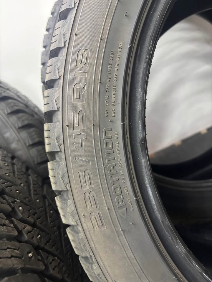 NOKIAN TYRES HKPL 10 HROT EV 235/45 R18 98T - 4
