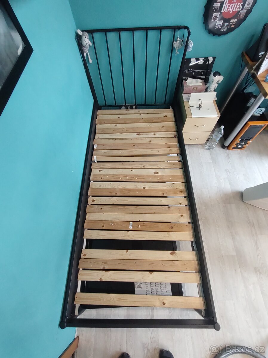 Postel - rám 200 x 96 cm ABILDRO Jysk + matrace - 4