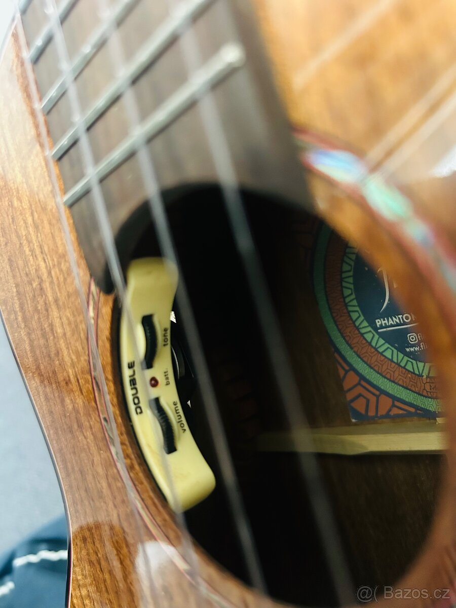 Flight Phantom Tenor EQ-A Natural - 4