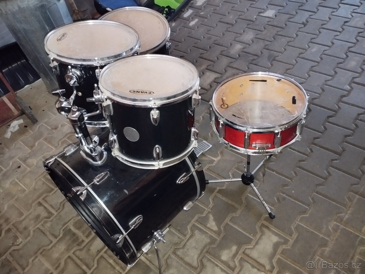 Akustické bicí značka SONOR - 4