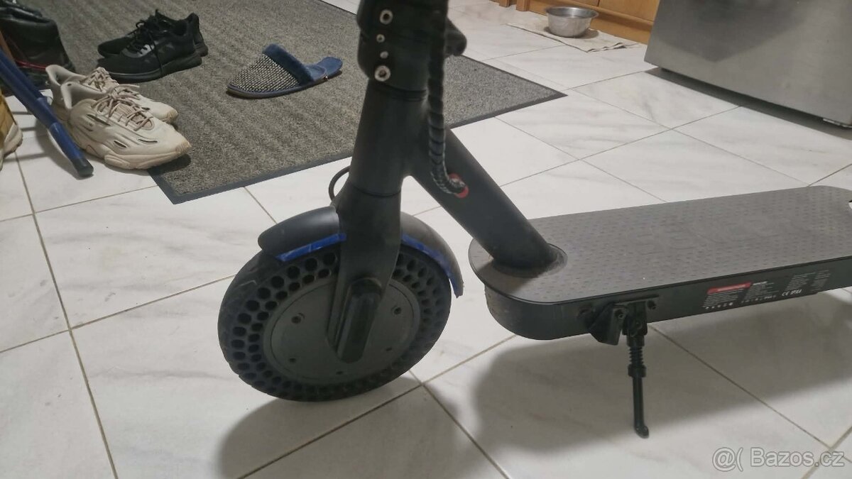 Elektrická koloběžka Sencor Scooter Two S60 - 4