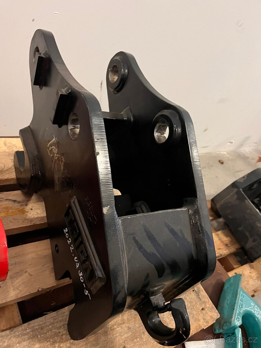 Yanmar Vio33 a Vio38 - RU + lopaty - 4