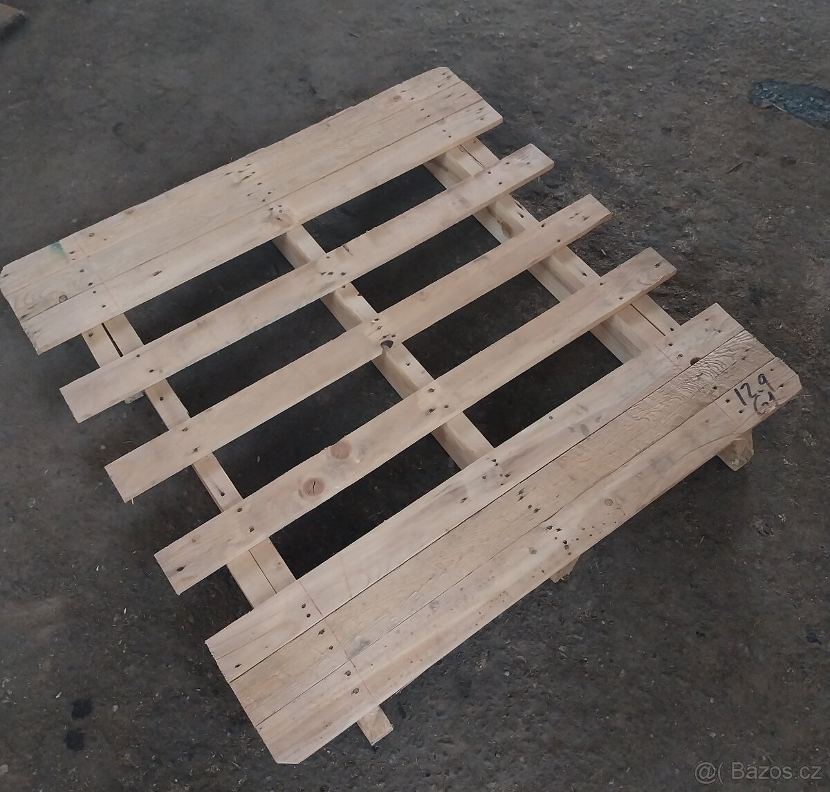 Dřevěná paleta - 4