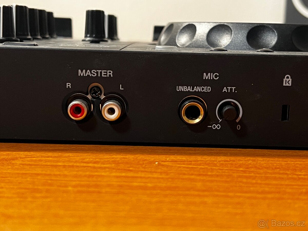 Pioneer DJ DDJ-FLX4 - 4