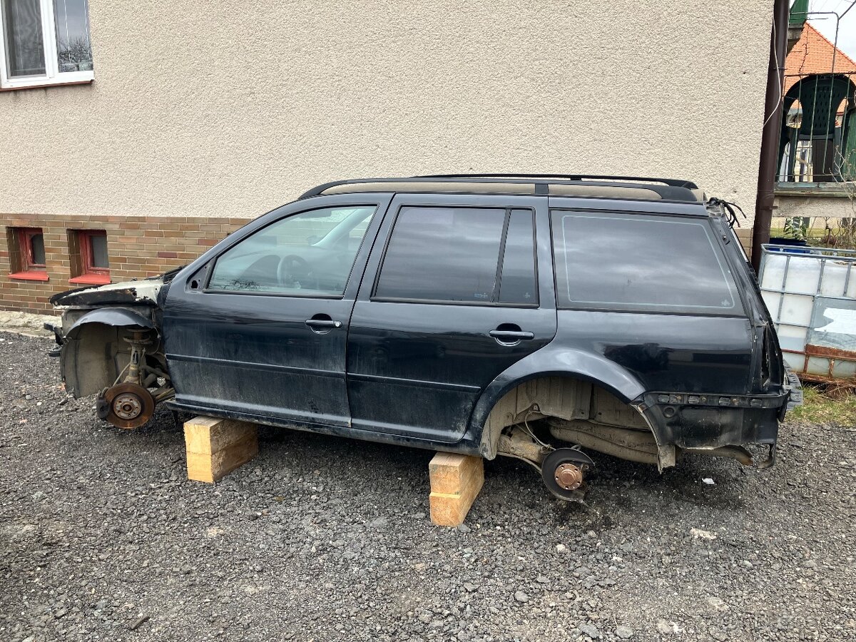 Zbytek dílu Vw Bora combi - 4