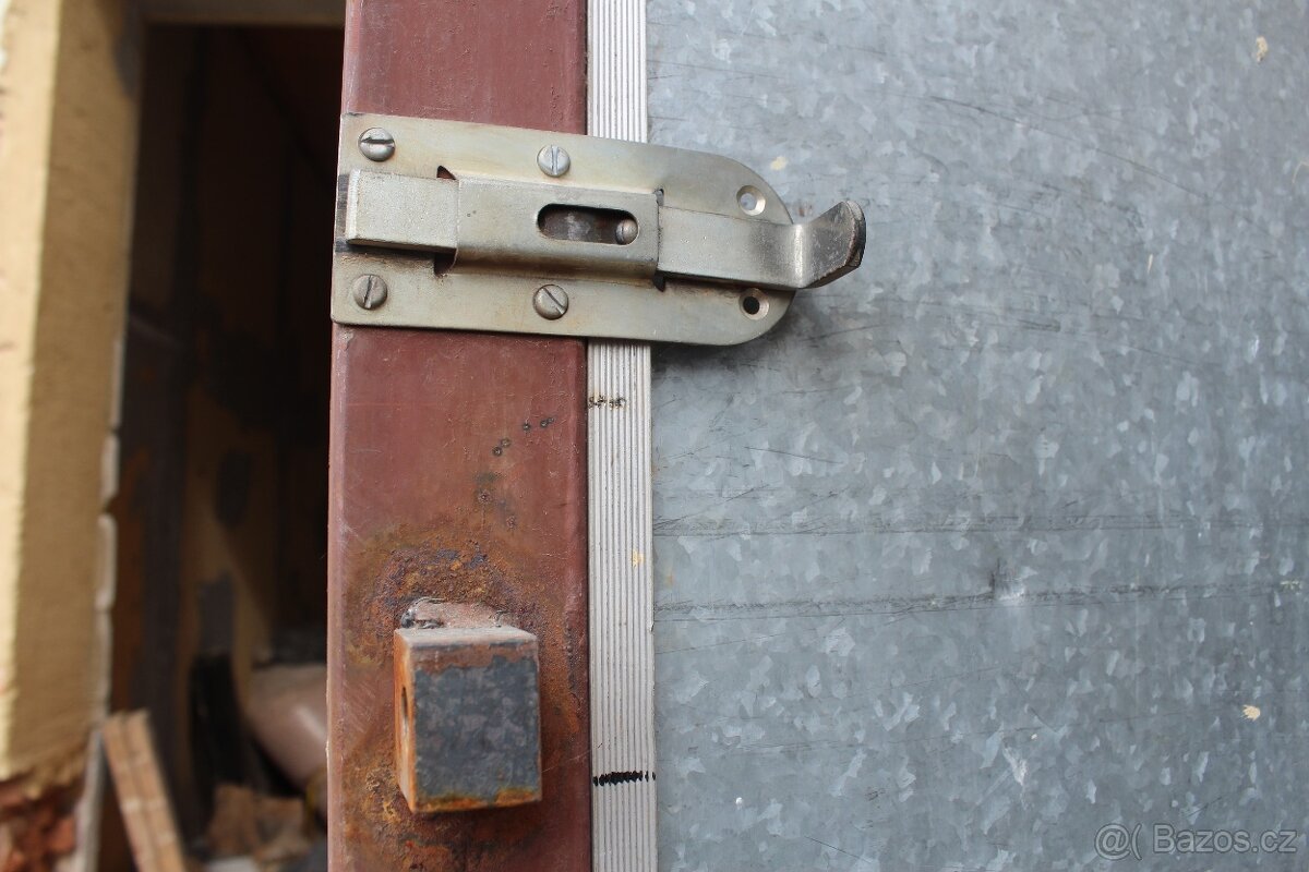 Prodám plechová vrata 335x345 cm. - 4