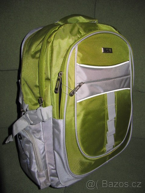 NOVÝ ŠKOLNÍ BATOH - 4