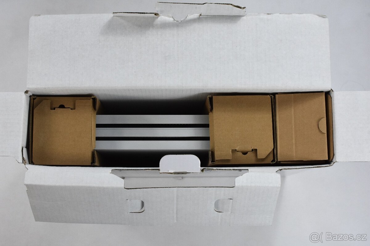 PlayStation 4 PRO 1 TB - Glacier White (TOP STAV) - 4