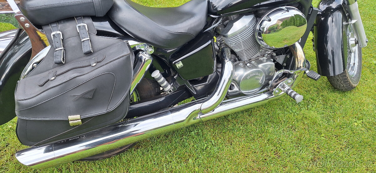 Honda VT750C Shadow - 4