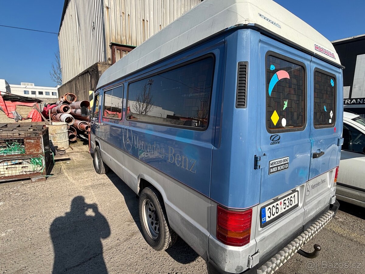 Mercedes MB 100D - 4
