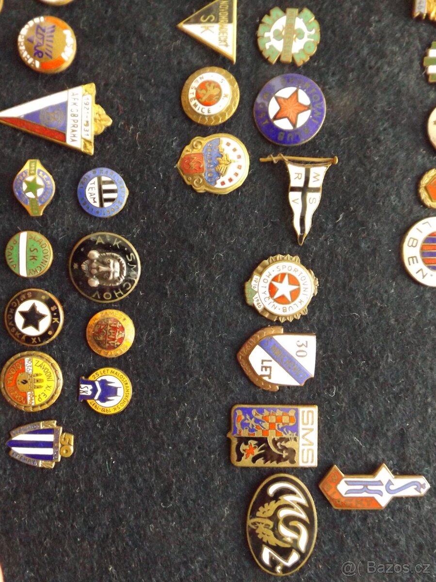 sportovní odznaky - převážně fotbal a hokej - 4