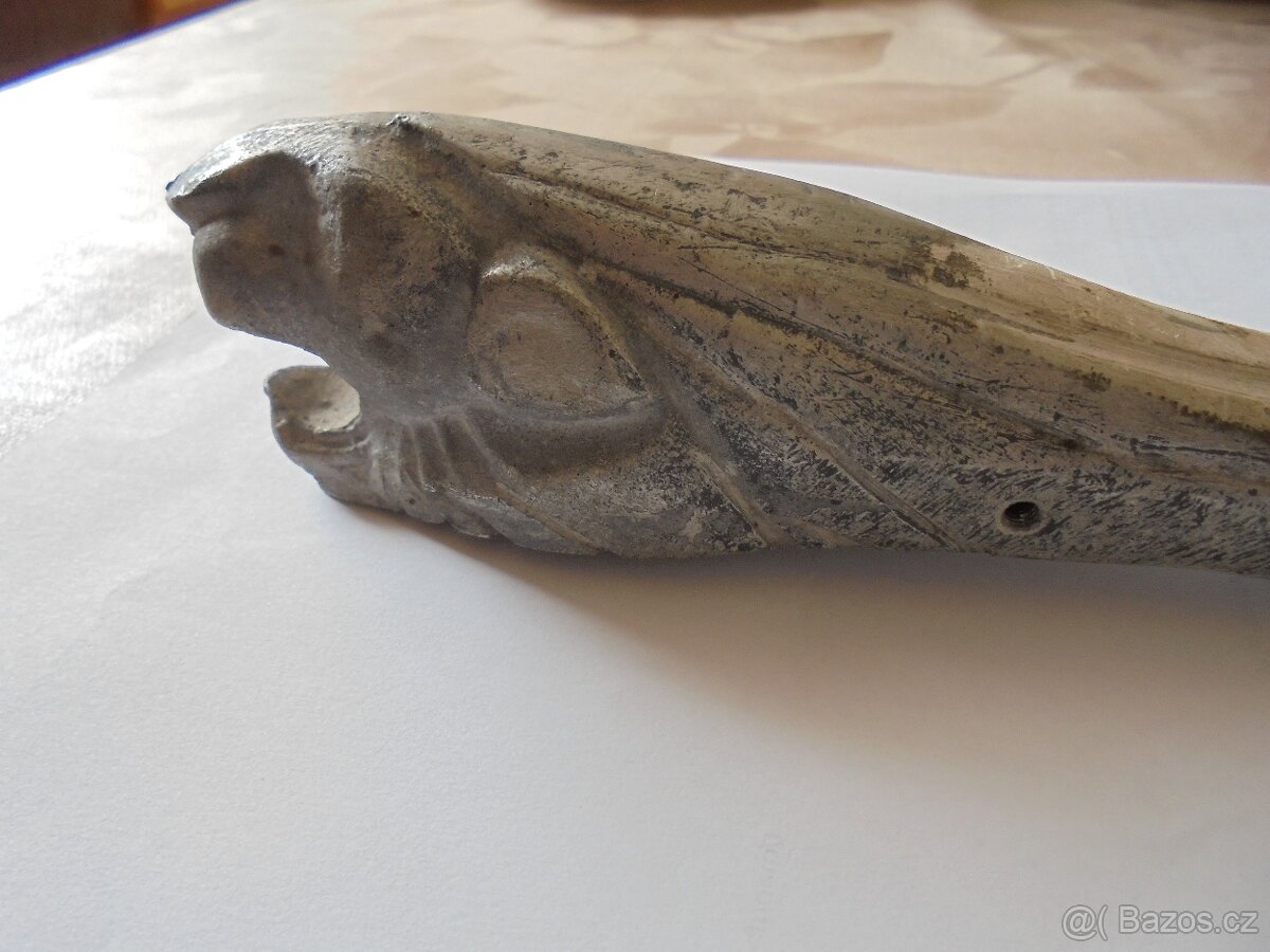 Lev ve znaku Peugeot - 4