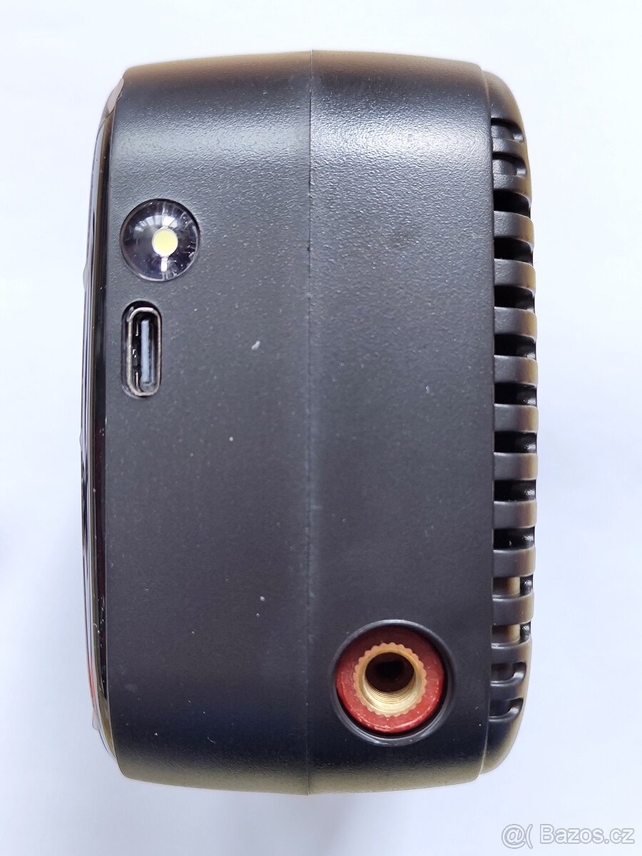 Aku kompresor + příslušenství Tlak vzduchu: 3~150psi / 10ba - 4