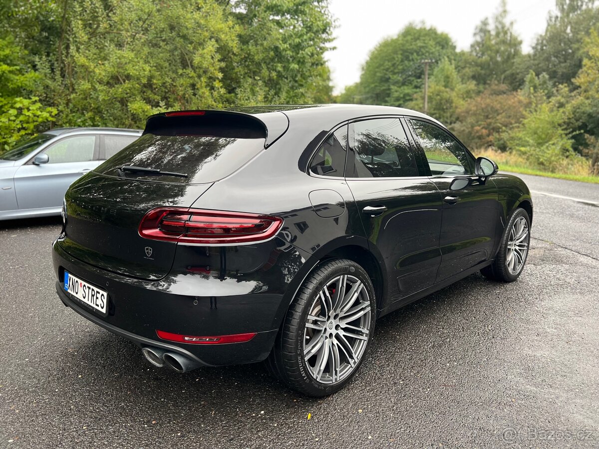 Porsche Macan Turbo Performance 324kw - pekny stav - 4