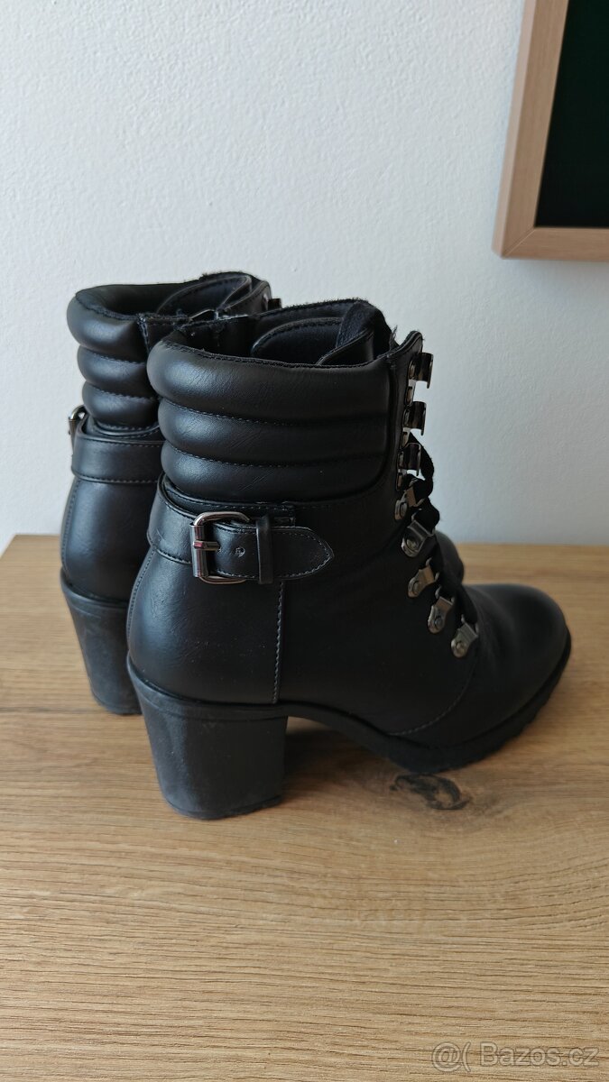 Kotníkové dámské boty 37 - 4
