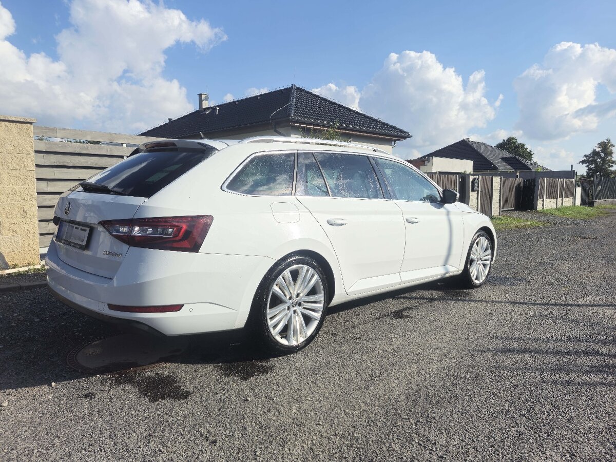 Škoda Superb III combi, 2.0 TDi (140 kW) - 4