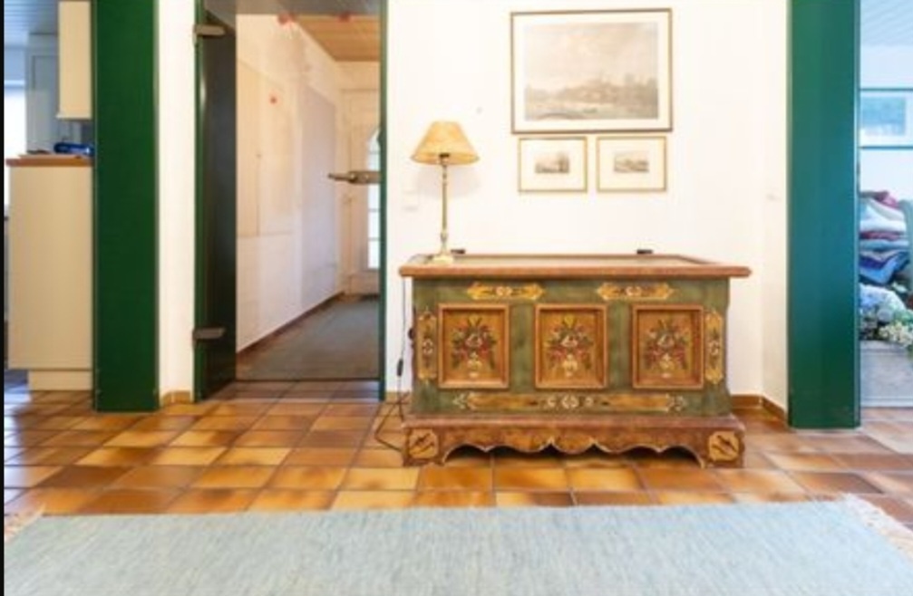 2x skříň + truhla Voglauer - 4