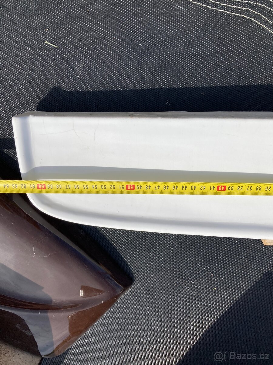 umyvadlo a splachovač - 4