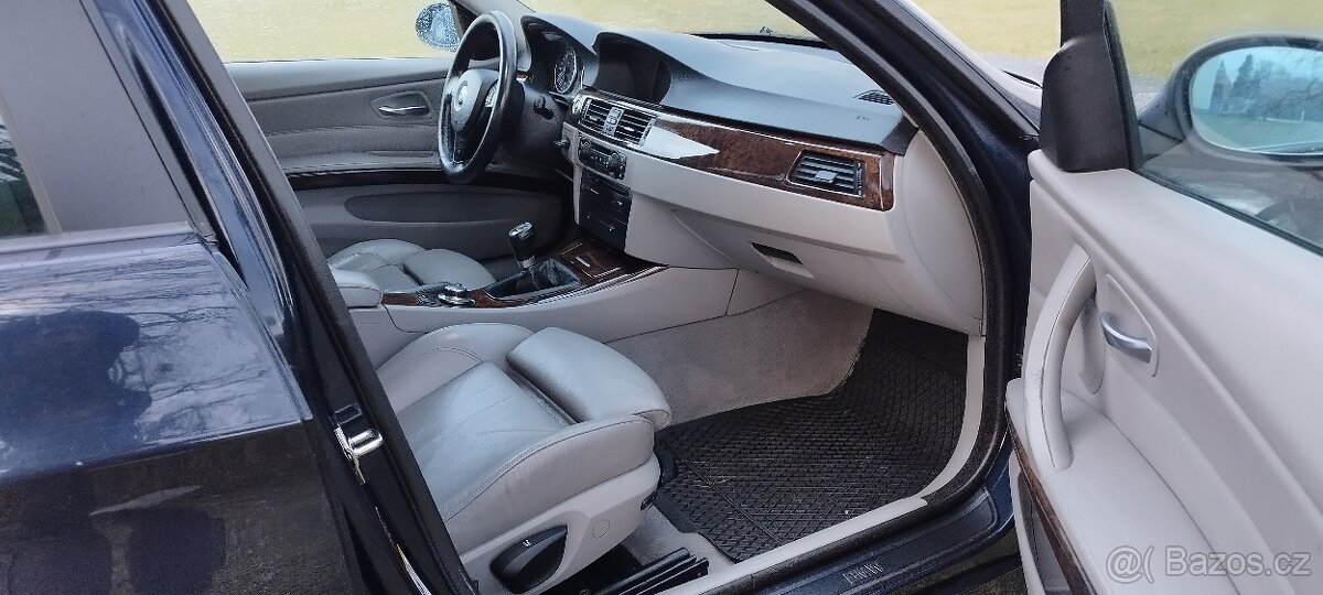 BMW E90 -320i -150 ps - 4