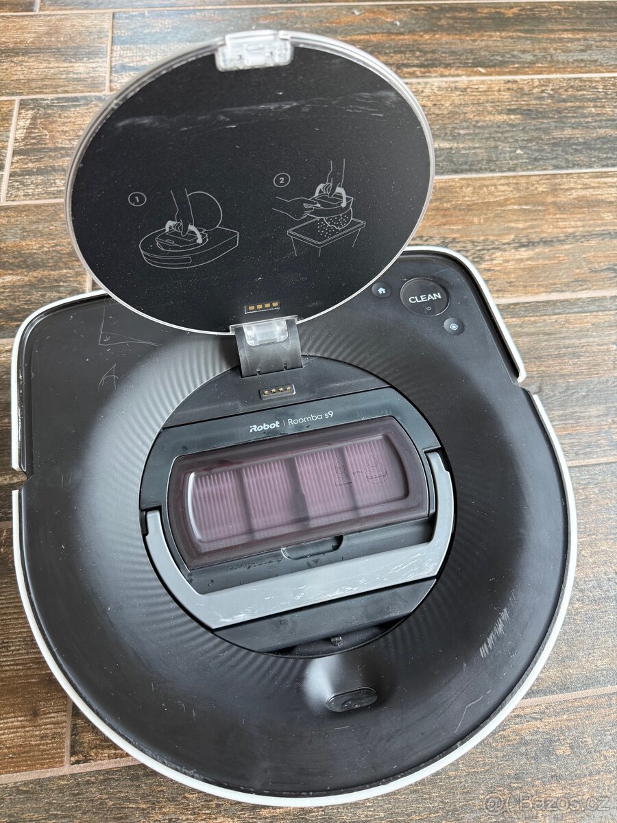 Robotický vysavač Roomba S9+ s dokem a příslušenstvím - 4