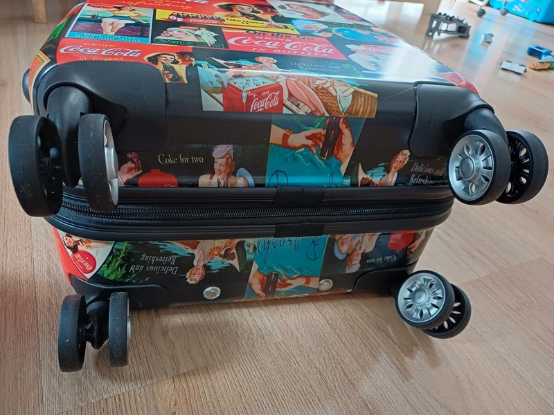 Cestovní kufr Coca-cola - originál - 4