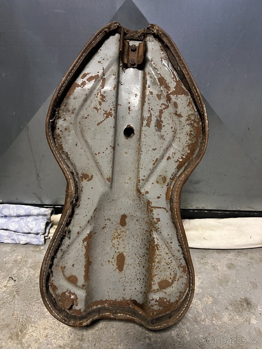 Původní sedlo kytara na kývačku - 4