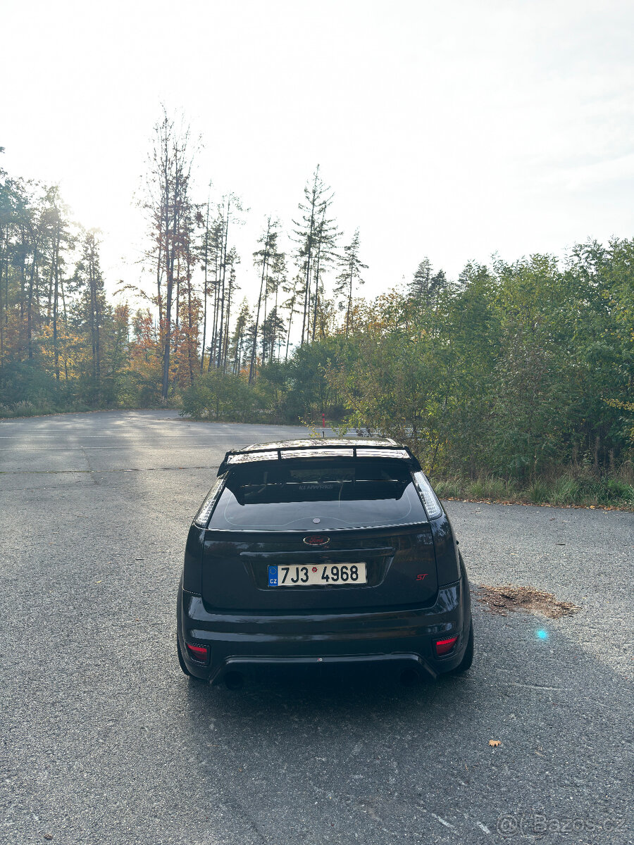 Ford Focus ST mk2 ST225 - 4