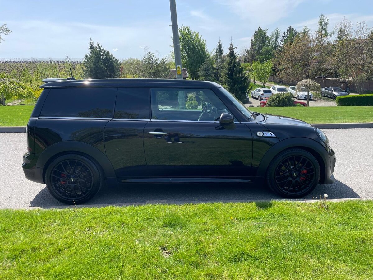 MINI CLUBMAN S 1,6i 135 kW JCW PACKET - 4