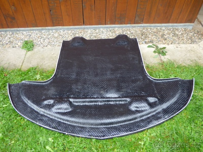 Kryt motorového prostoru Mitsubishi Lancer EVO 9 - 4
