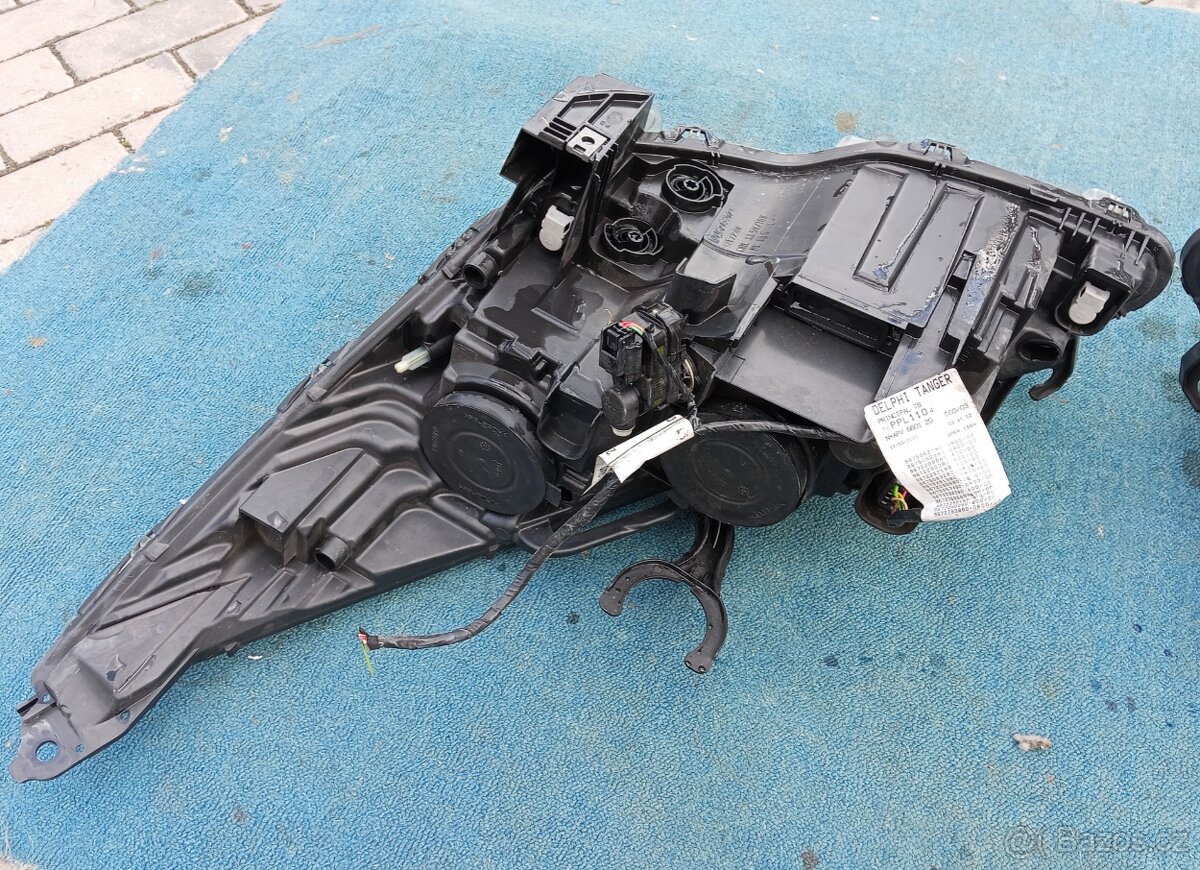 Světlo Peugeot 5008 - 4