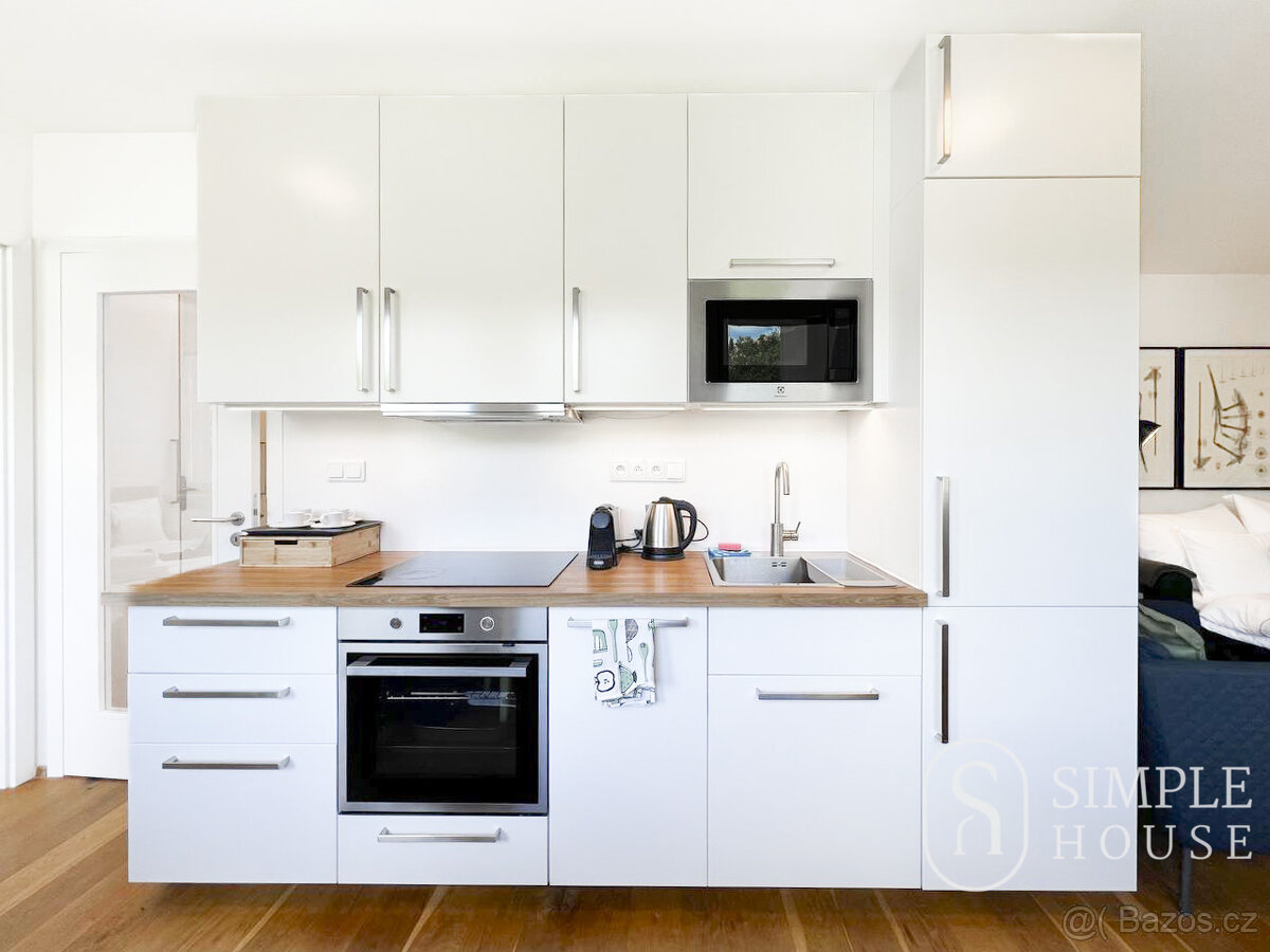 Pronájem bytu 2+kk, 45 m2, Praha - 4