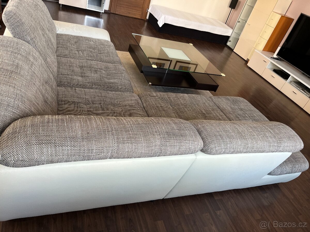 velka sedací souprava bila, velka sedačka - 4