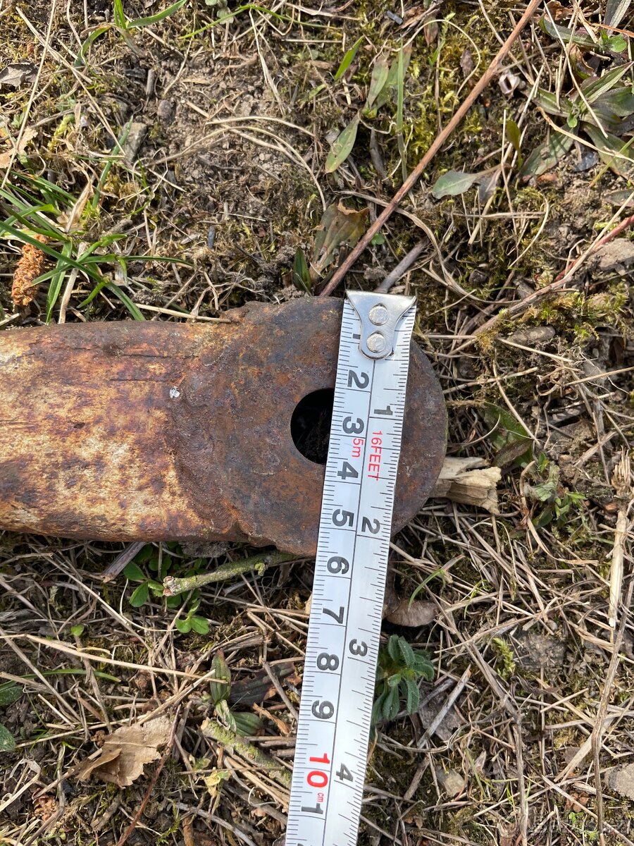 Válec 140cm prm. 28cm - 4