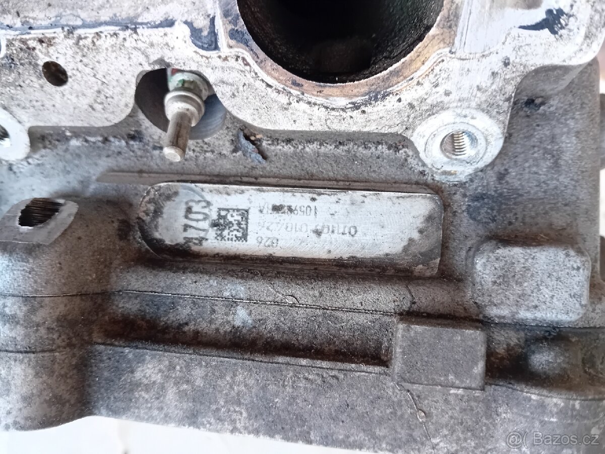 Hlavy audi q7 3.0 tdi - 4