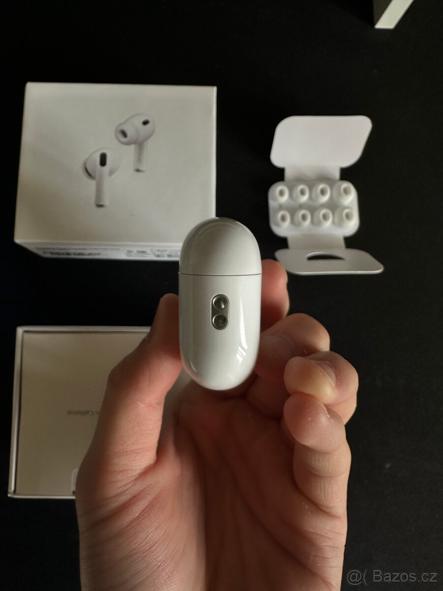 Airpods pro 3 - 4
