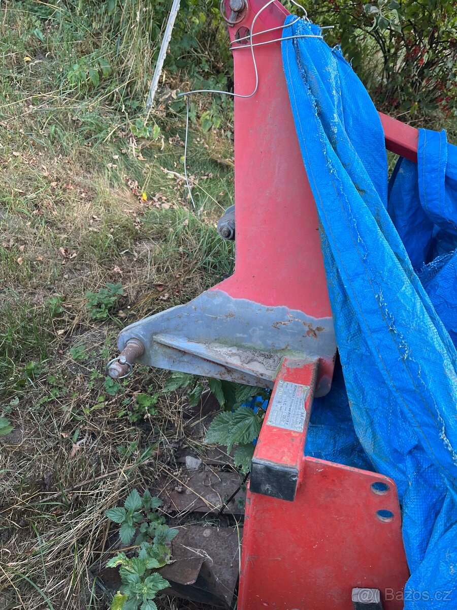 Jednořádkový vyorávač brambor - 4
